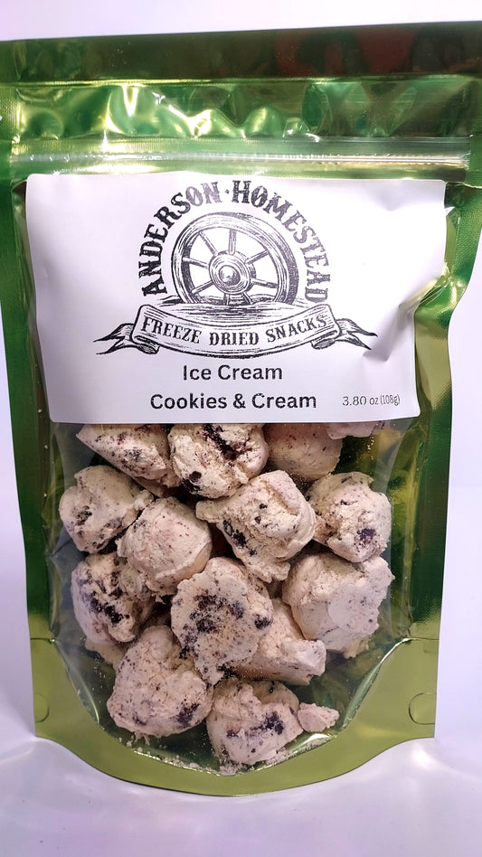 Freeze Dried Cookies & Cream Ice Cream Scoops